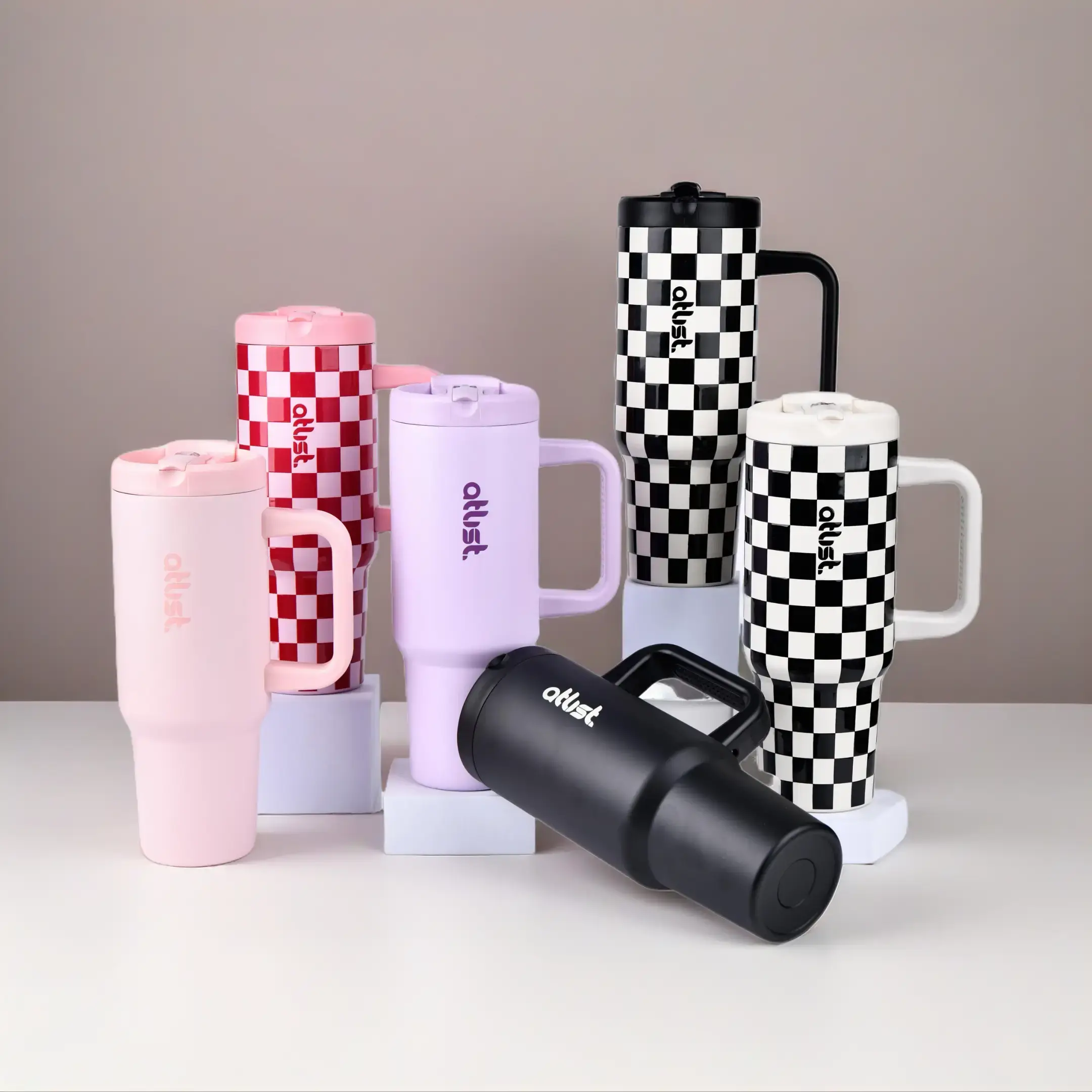 ATLIST Leakproof 40 oz Tumbler with Handle | Built-In Flip Straw | Easy-to-Twist Lid | Insulated Stainless Steel Cup White&Black Check White&Black Check Water Bottles