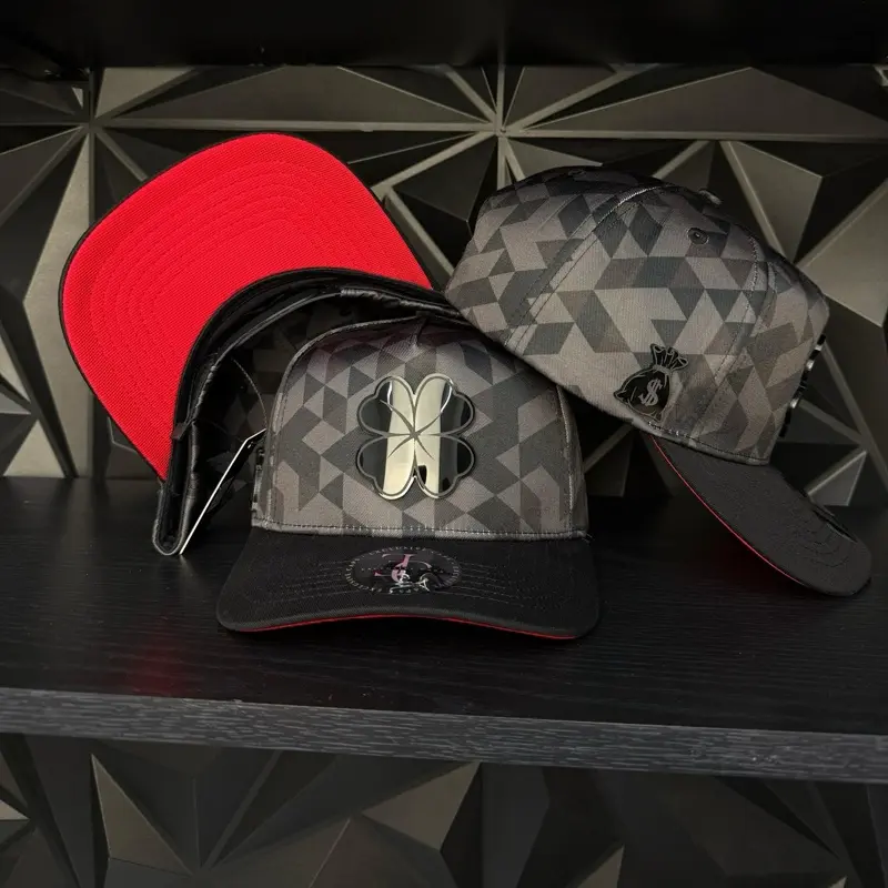 Trébol plate SnapBack hat-grey camo Trébol plate SnapBack hat-grey camo