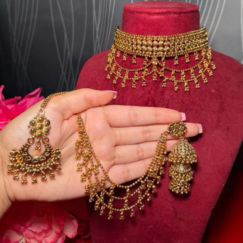 Bridal Gold-Plated Traditional Jewelry Set with Jhumka Sahara and Tikka