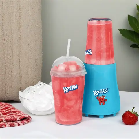 Kool-Aid Slush 'N GO Personal Blender - 15oz On-the-Go Kitchen Appliance, Blender for Shakes, Spillproof Screw Lid Gadget with Reusable Straw, Personal Smoothie Maker, Smoothie Machine, Cool Gifts for Adults
