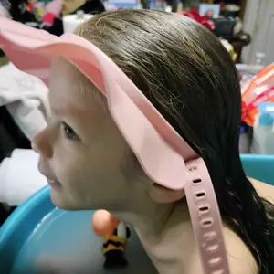 Baby Shampoo Cap, Adjustable-Length Shampoo Hat, Multifunctional Shower Cap for Babies, Bathing Accessory for Toddlers