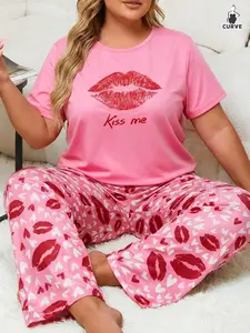 Women's Plus Size Knitted Pajama Set, Valentine's Day Lip-Print Short-Sleeve Top & Long Pants, Casual Loose Fit Sleepwear, Glam Loungewear