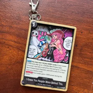 Perona "I knew you people were behind this" ShadowBox Art Keychain - Resin Cast One Piece TCG EB03 Common Card