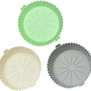 Three-Piece Foldable Silicone Baking Mat Set, Kitchen Baking Pad for Oven and Microwave, Ideal for Weekend Snacks and Cooking