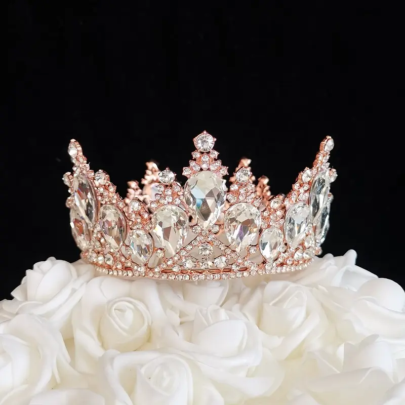 13 oz Rose Gold Queen Crown Cake Topper