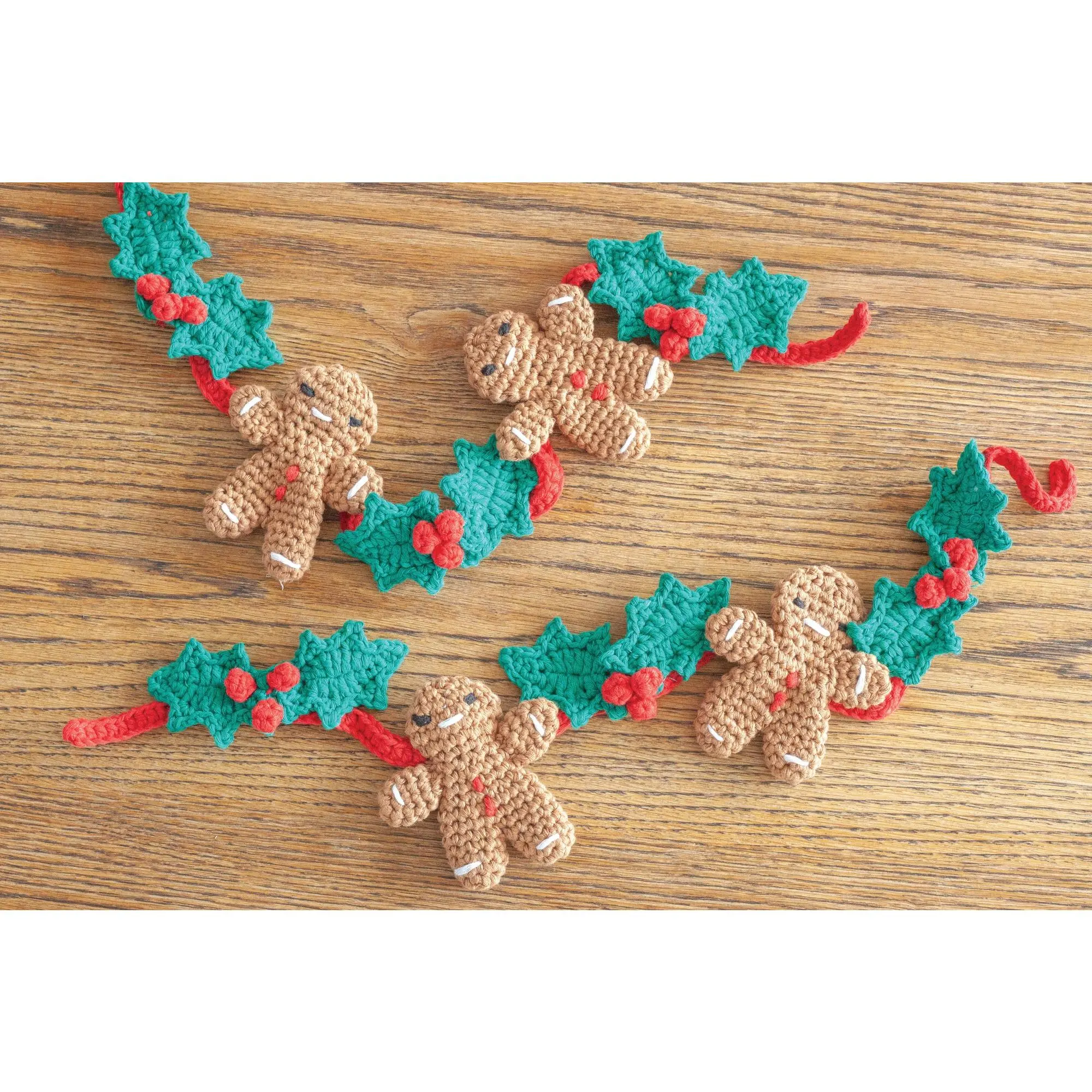 DIY Crochet Kit  Christmas Garland PAK185