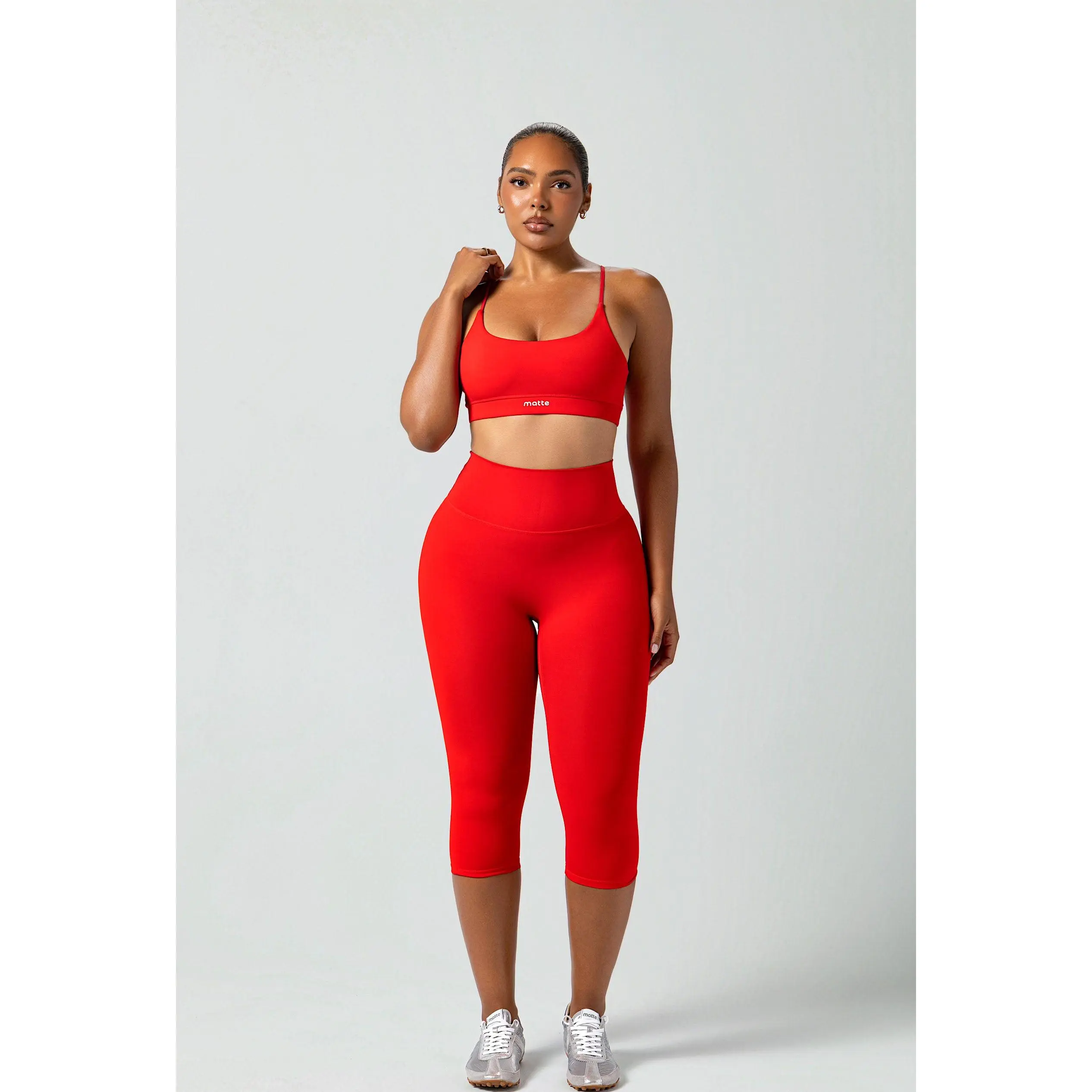 Capri Essential Legging - Maraschino