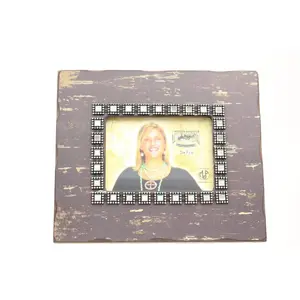 Distressed 5x7 Photo Frame