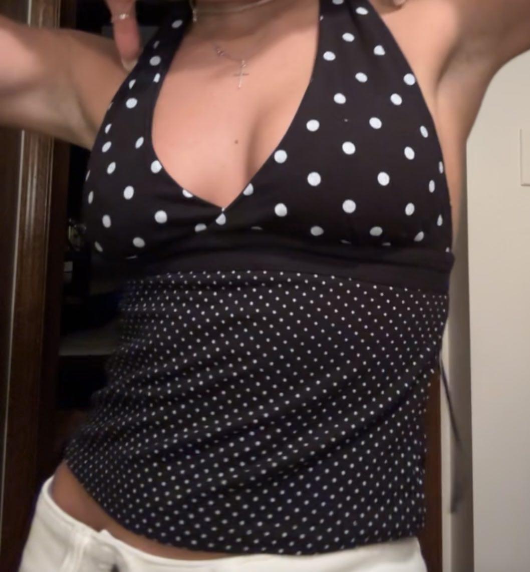 Item: BLACK AND WHITE, XS