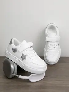 Girls' Casual PU Leather Heart Pattern Shoes, Fashionable Skate Shoes, Sneakers, Casual Trainers, Comfortable Rubber Sole, Perfect for Daily Wear & Play, Lightweight Design
