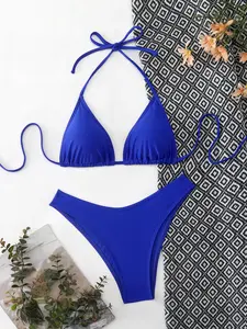 Women's Fashion Stylish Two-Piece Bikini, Trendy Swimsuit for Summer, Adjustable Straps and Comfortable Fit, Perfect for Beach & Pool