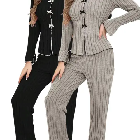 Women's Contrast-Binding Lettuce-Trim Pajama Set, Casual Bow-Decorated Long-Sleeve Collared Top with Flounce Sleeves & PJ Pants, Women's Sleepwear for Spring & Fall, Pyjamas for Women, Casual Loungewear, Pajama Outfit