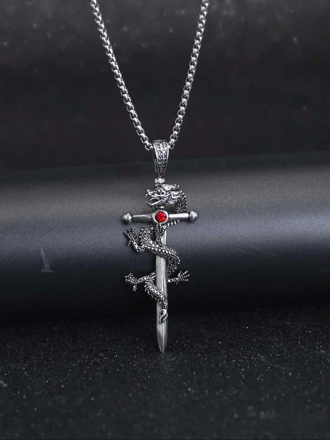 Men's Dragon & Sword Design Pendant Necklace, Cross Necklaces, Punk Streetwear Chain Necklace, Goth Jewelry for Party, Daily Clothing Decor for Men & Women