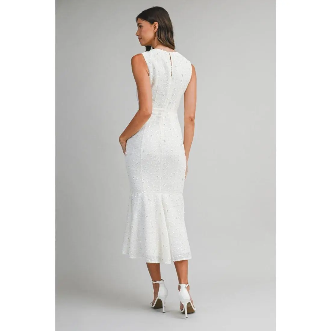 chinese dress ladies SHOW ME OFF LACE MERMAID MIDI DRESS (WHITE) – B-L-U-SH BY JOELLE main image 0