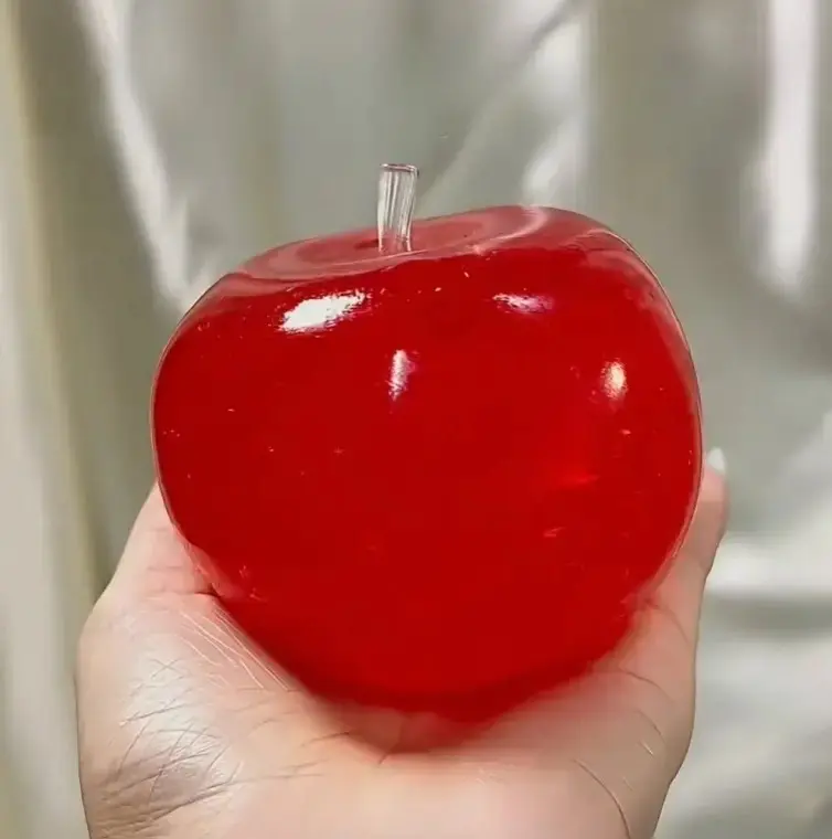 Crystal Apple Figurine, Soft, Smooth, Ultra-Thin Skin, Stress Relief Toy, Sensory Play, Desk Decor, Figure Decor, Decorative Piece, Office Gift, Non-Edible, Desk Ornament