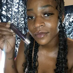 Blueberry Tint lipgloss