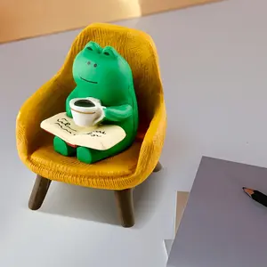 Mini Frog Figurine Resin Desktop Decoration, Reading & Coffee Design, Vibrant and Accents, Cute Collectible Figurines, Perfect Gift for Frog Lovers