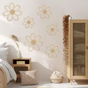 6pcs Wooden Daisy Wall Decor - Suitable for Spring And Summer Home Parties, Girls' Rooms, And Holiday Gifts, Wooden Craft Boards, Room Banners