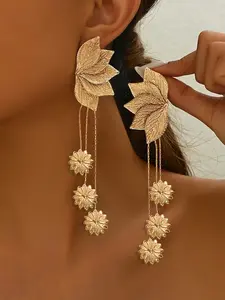 Creative Leaf Tassel Earrings, Versatile Fashion Accessory, Unique Design Jewelry, Perfect for Any, Trendy Earwear