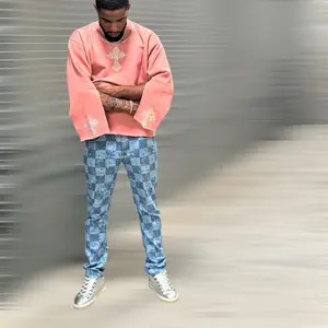 DIVINE PROTECTION SWEATER  SALMON PINK