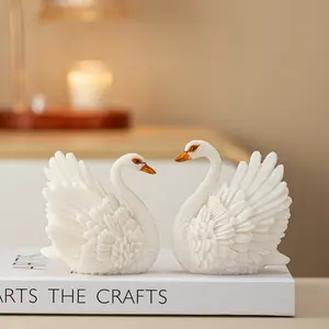 2 pieces of elegant resin swan couple statues as decorative items for home entrance, TV cabinet, study desk. Perfect for wedding, Christmas, Valentine's Day, Easter, festival decorations, graduation season and other gift choices.