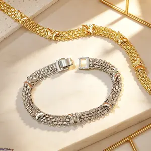 Women's Gold-Plated Starfish Charm Woven Bracelet, Nautical Coastal Vibes Jewelry, Secure Clasp Stylish Summer Accessory, Ideal for Gifting