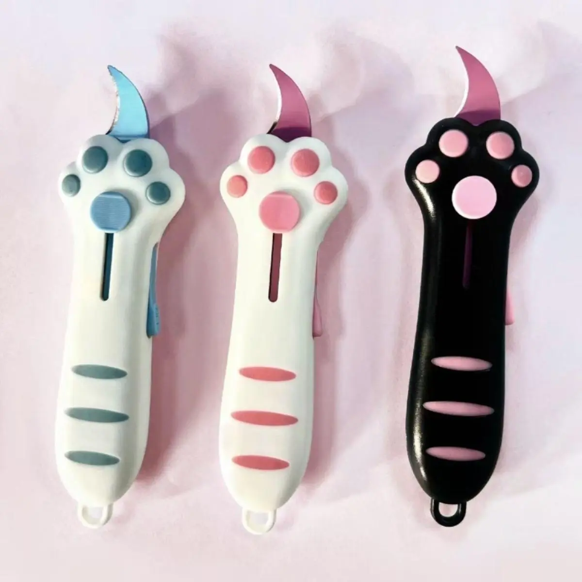 Pink Retractable Cat Paw Safety Cutter, Automatic Blade Unboxing Tool Box Opener, Multifunctional Stationery for Home Office & Classroom Supplies, Cute Aesthetic Utility Knife Gift for Women, Paper Cutters