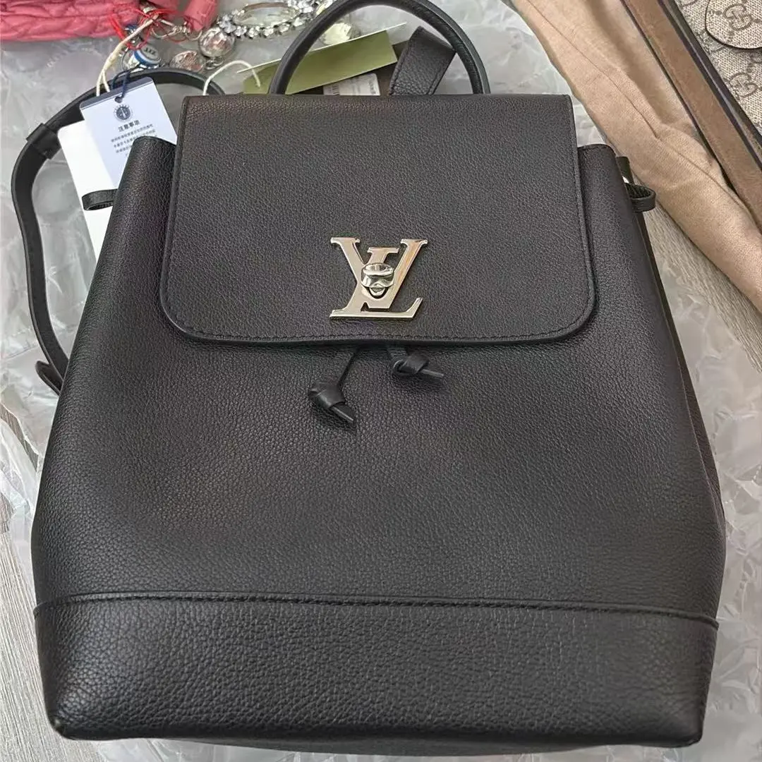 Pre-owned Louis Vuitton Backpack, Pre Loved Travel Bag Iconic Design for Daily Use, Backpacks to Elevate Your Style, Travel Bags