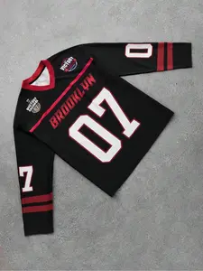 Men's Letter & Figure Print Long Sleeve T-shirt, Regular Fit Casual Jersey for Daily Wear, Men's All Seasons Top for Sports, Athletic Sports Clothing