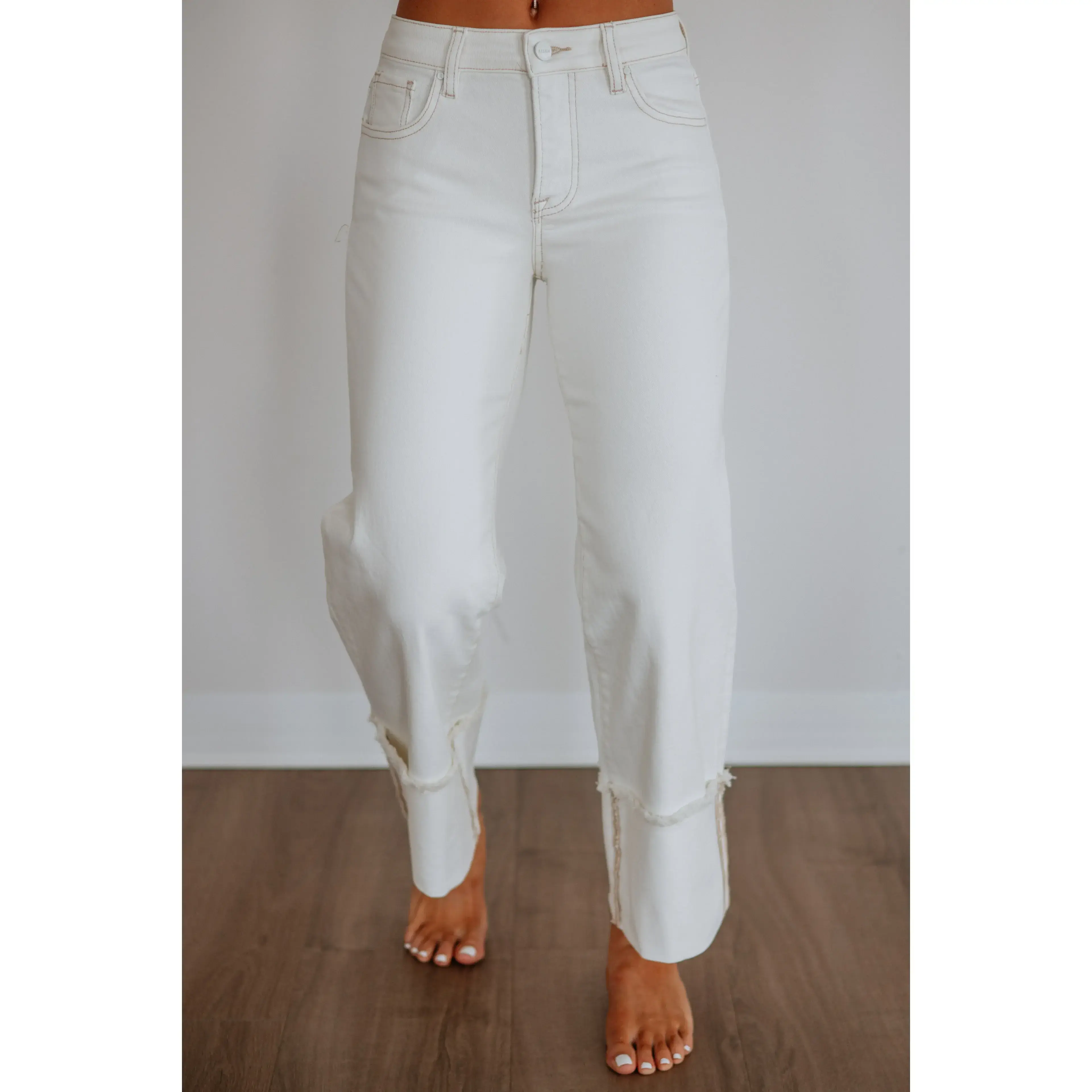 Clara Risen Jeans