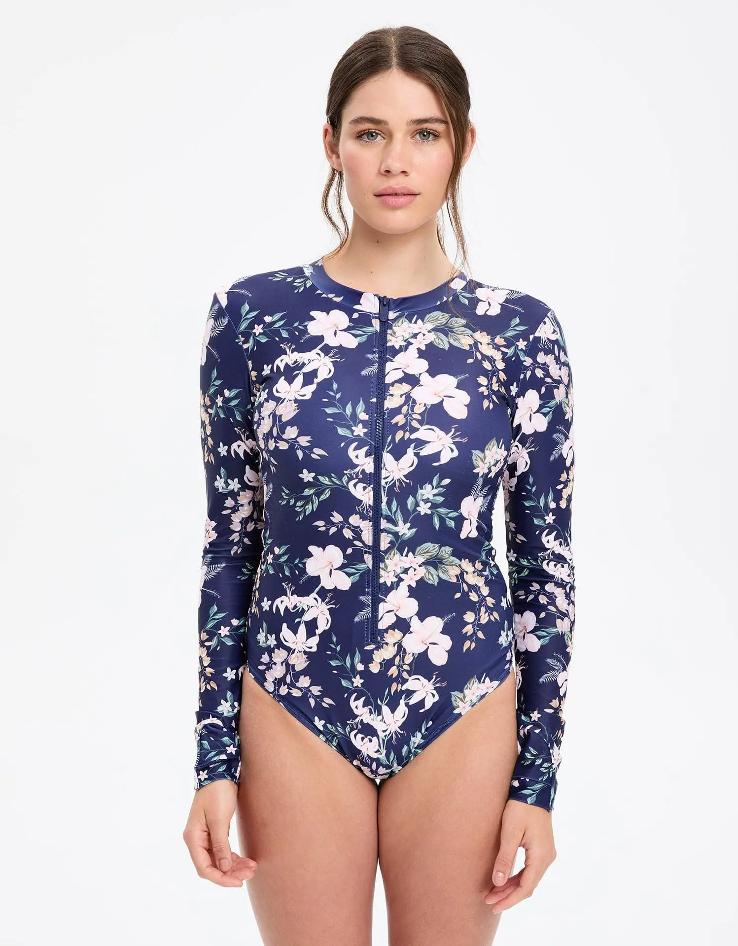 Women's Long Sleeve Rash Guard 1-Piece Swimsuit, Solid UPF 50+ with Front Zip, Built-in Shelf Bra and Full Coverage for the Beach, Modest Swimming Wear, Water Sports, Holiday, Beach Pool, Figure-Fitting, One-Piece
