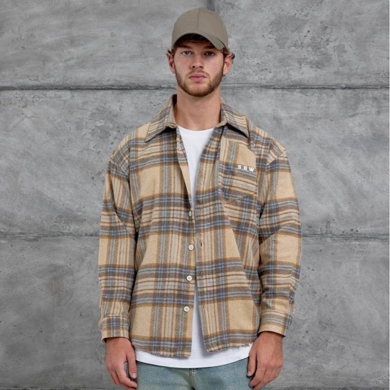 Lightweight Flannel Men's Shacket - Plaid Design, Button Closure, Comfortable Fit