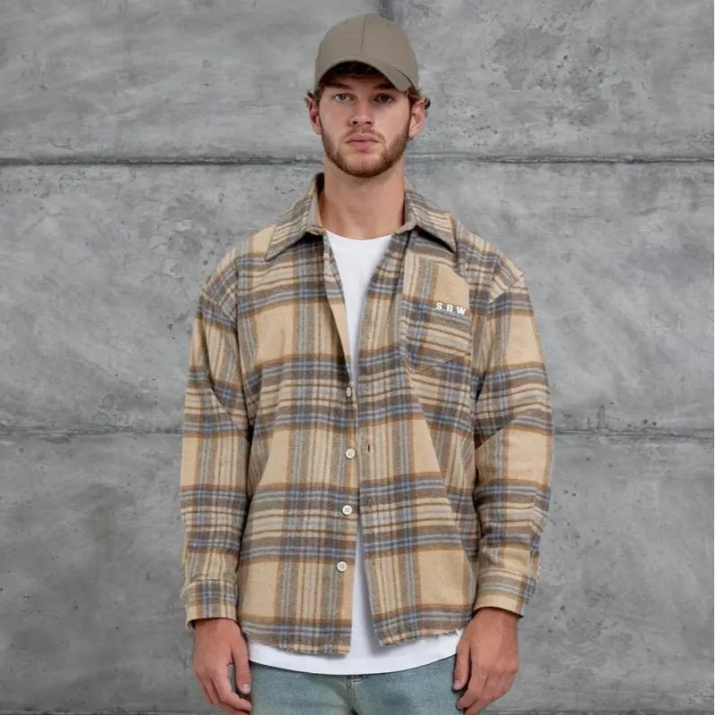 Lightweight Flannel Men's Shacket - Plaid Design, Button Closure, Comfortable Fit