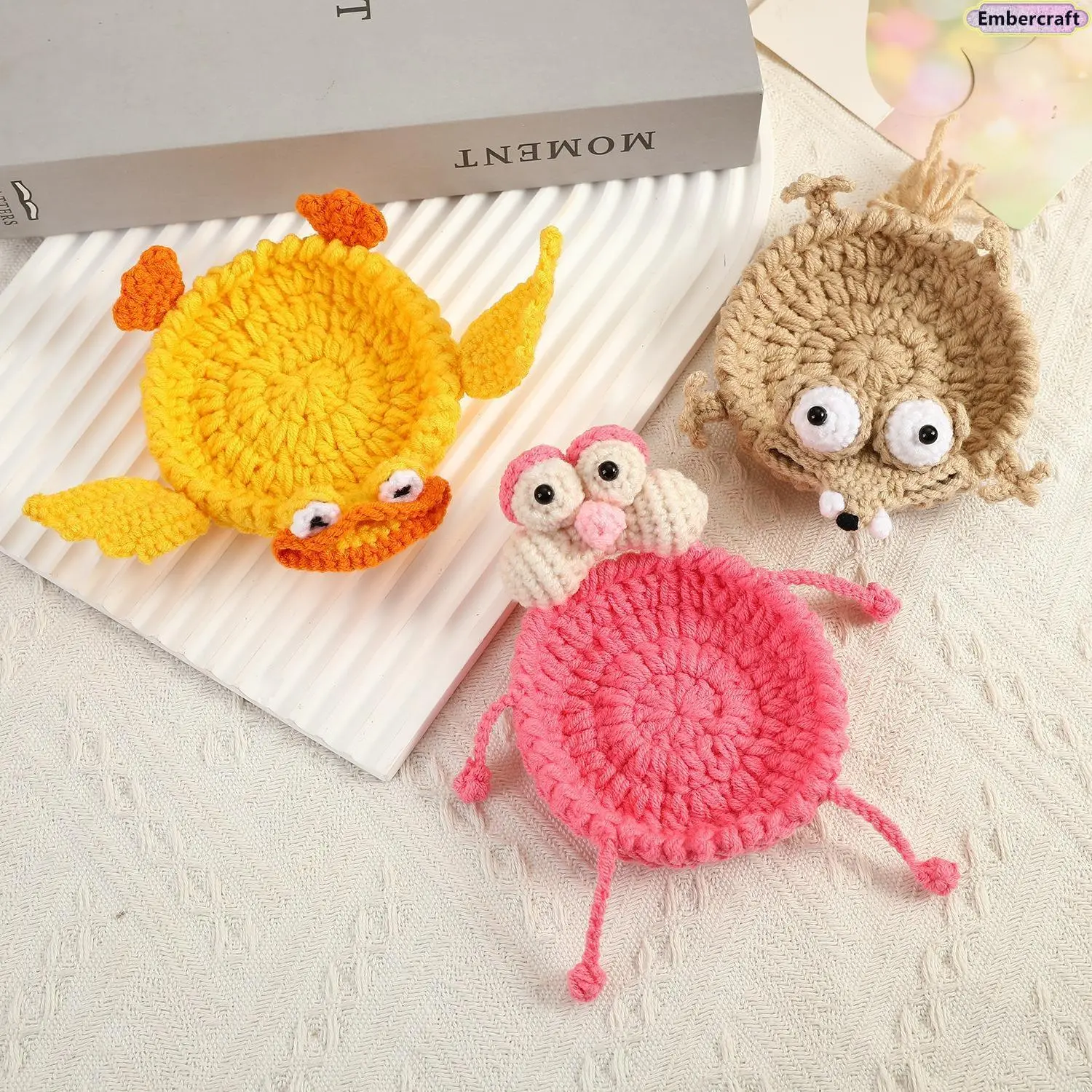 Cute Crochet Animal Coaster, Handmade Kawaii Drink Coaster, Soft Yarn Cup Coaster for Coffee Table, Desk & Home Decor, Perfect Gift for Friends & Cute Kitchen Accessories