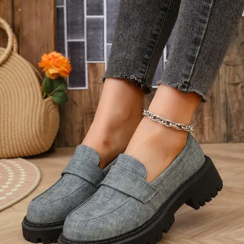 Women's Fashionable Loafers Flats, Casual Comfortable Slip on Shoes for Daily Wear, Commuter Shoes, Non-slip Trendy Shoes for Women