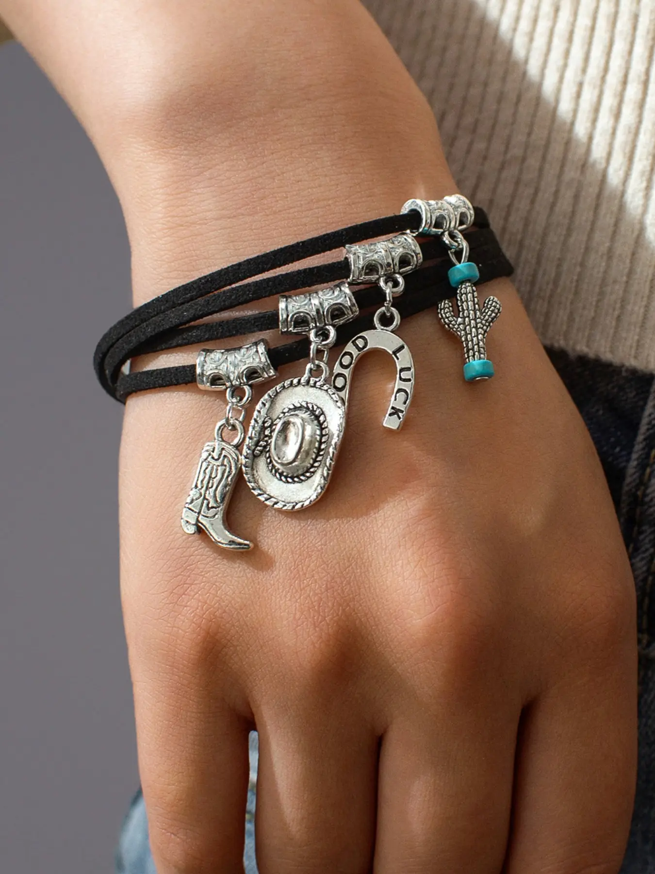 Vintage Western Cowboy Hat & Boot & Cactus Design Charm Decor Bangle, Fashionable Multi-layer Bangle for Women & Men, Trendy All-match & Exquisite Jewelry Gifts for Birthday Gift, Bangle Bracelet, Fashionable Chunky Bangles