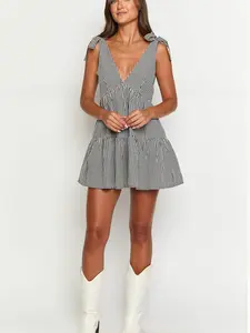 Spring Summer Sexy Elegant V-Neck Plain Color Strapless Vest Short Dress for Women, Slim-Fitting Fashionable