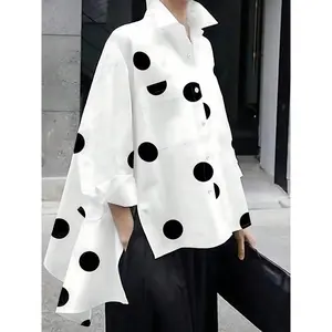 Women’s polka dot print shirt-collar blouse, casual fashion shirt, casual batwing-sleeve top for daily wear, ladies’ clothing for all seasons