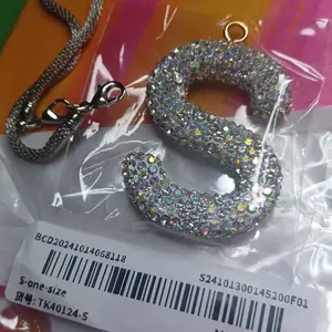 Rhinestone Letter Design Car Pendant, Sparkling Hanging Charm and Lucky Reflective Ornament, Durable Car Interior Accessories, Car Accessory, Car Interior Decoration