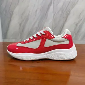 Men's sneakers, low-top skate shoes, classic design, made of high-quality microfiber leather, lightweight, anti-slip, breathable, and with a soft sole, suitable for casual wear, sports, and running, suitable for all seasons