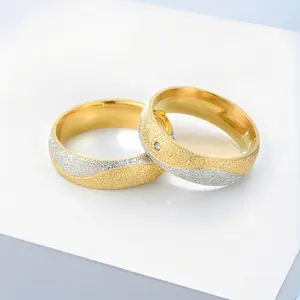 1pc Stainless Steel Dual Tone Frosted Synthetic Zircon Couple Ring, Simple Yet Romantic, Suitable for Daily Parties, Couple Dates To Wear Jewelry