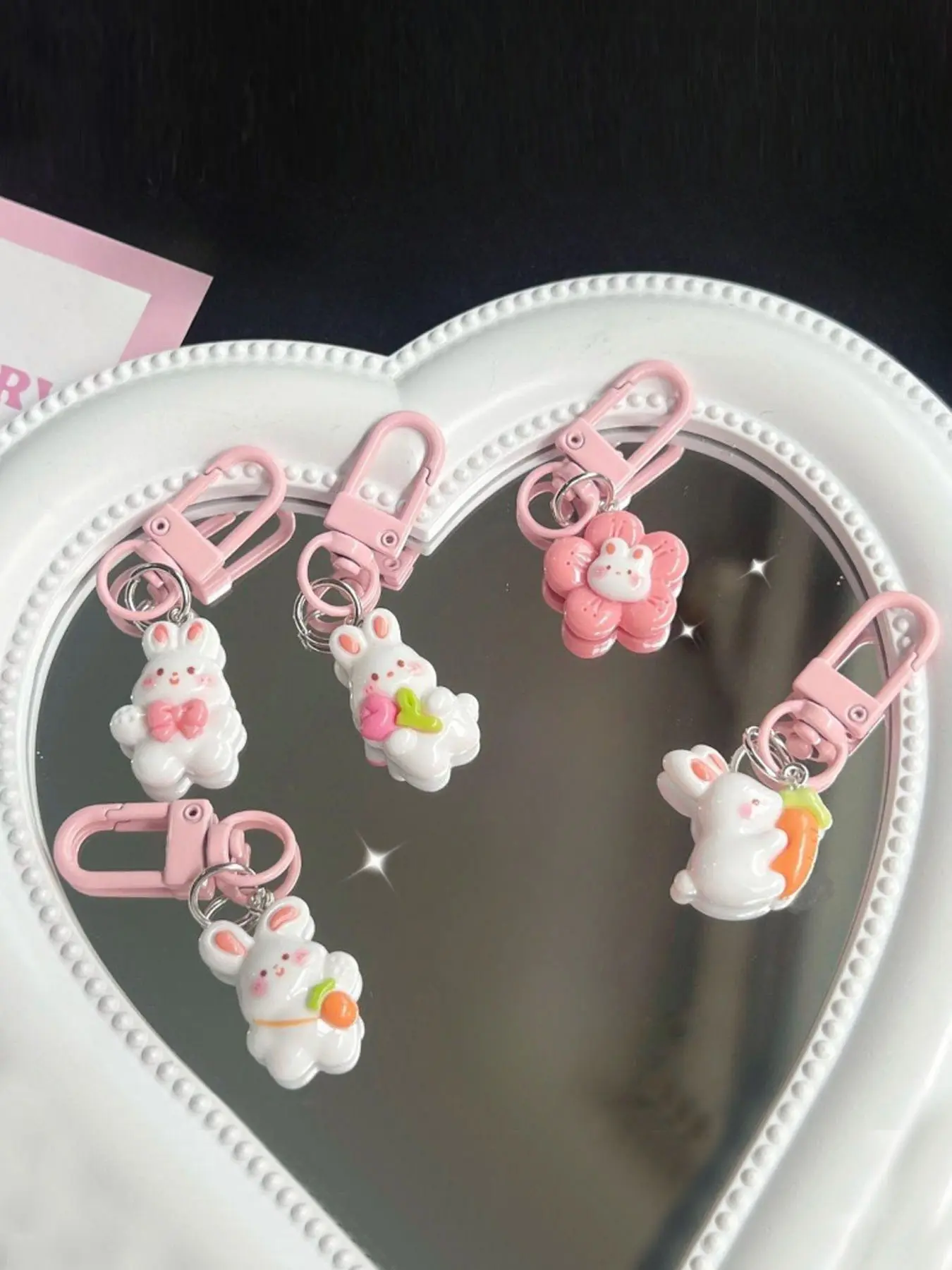 5/20pcs Easter lovely flower tie radish rabbit key chain to send bestie friend small gift bag pendant key chain pendant decoration, Party Favor, Friendship Gift, Rabbit Charm, Cute Keychain, Gift Set, Pendant Charm, Party Planners, Easter Shoppers