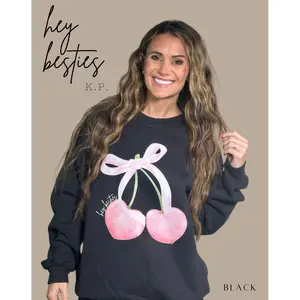 Kylie Pitts HEY BESTIES Sweatshirt Kylie Pitts HEY BESTIES Sweatshirt