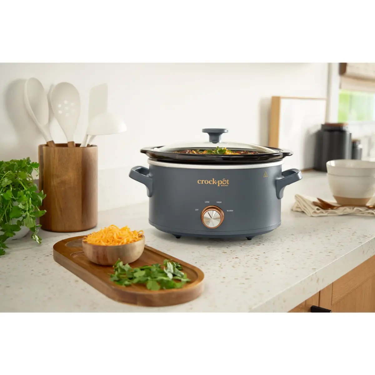 4 Qt Manual Slow Cooker, Removable Stoneware, Dishwasher Safe, Mussel Gray