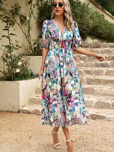 Elegant Slim-Fitting Deep V-Neck Long Dress for Women, Summer Boho Bohemian Vacation Casual All over Print Dress, Ladies Fashion Casual Wear