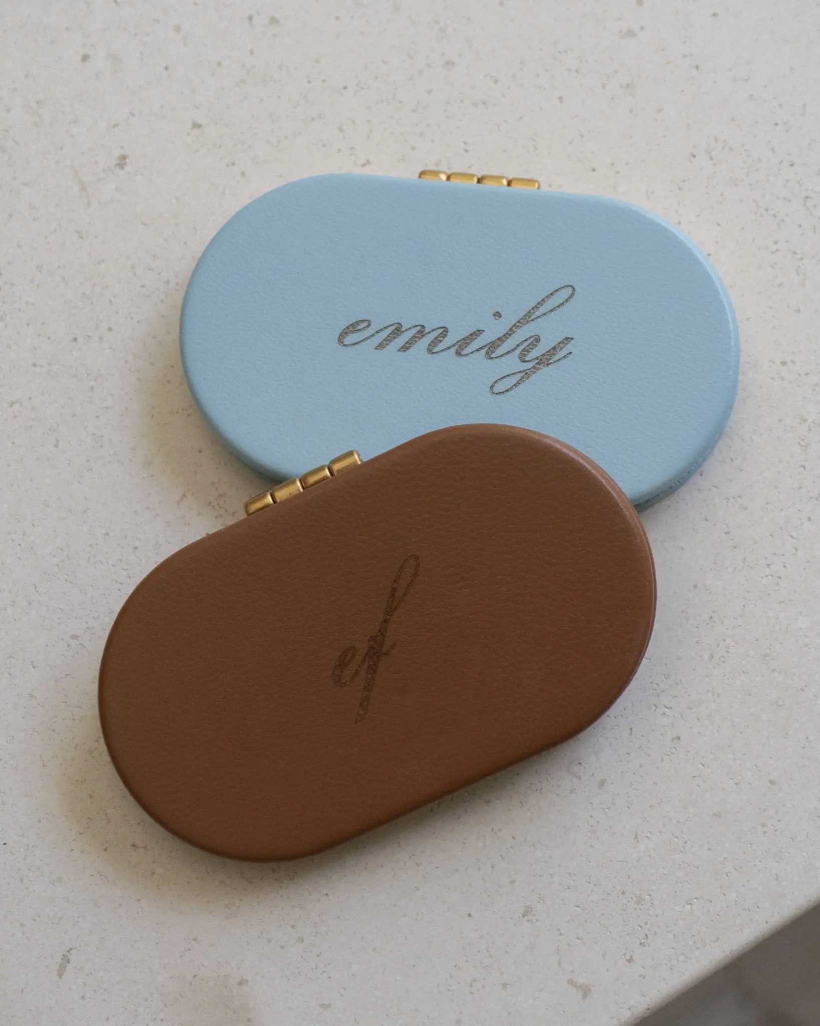 CUSTOMIZABLE LEATHER COMPACT MIRROR