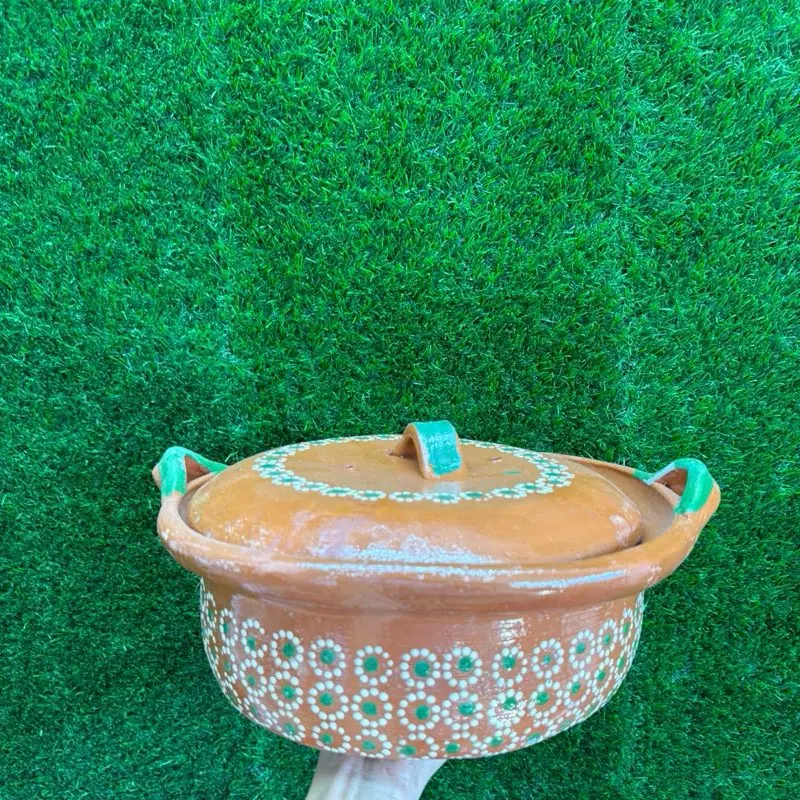 Mexican Clay Casserole 2 Kilos. Mexican Clay Casserole 2 Kilos.