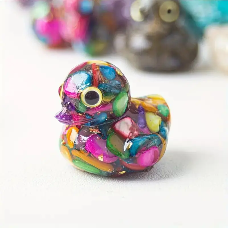 Miniature Resin-wrapped Duck Statue, 1 Count Decorative Ornament, Ornaments Decoration, Collectible Figurines, Resin Figure, Durable Water-resistant for Indoor Outdoor, Resin Animal Sculptures, Home Decor Ornaments
