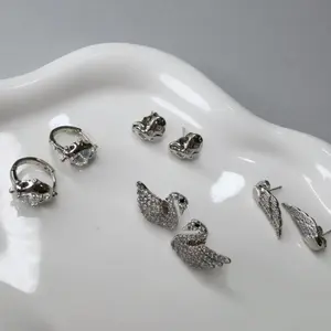 Assorted earrings