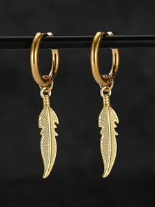 A Pair of Stainless Steel Feather Pendants, Stylish And Unique Feather Dangle Earrings for Men, Without Battery, Feather Jewelry
